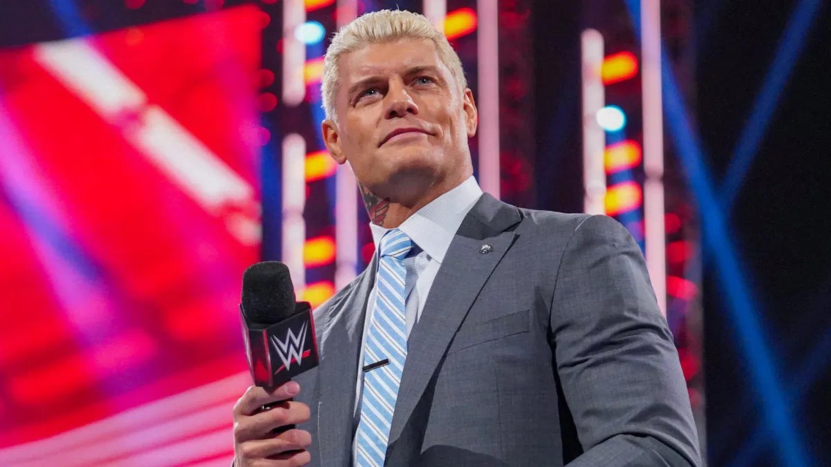 Cody Rhodes holding a microphone on WWE Raw
