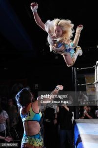 Compendium Victoria Yuzuki attacks Seri Yamaoka